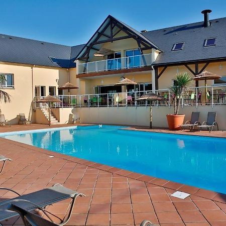 Camping Saint Michel Courtils Ngoại thất bức ảnh