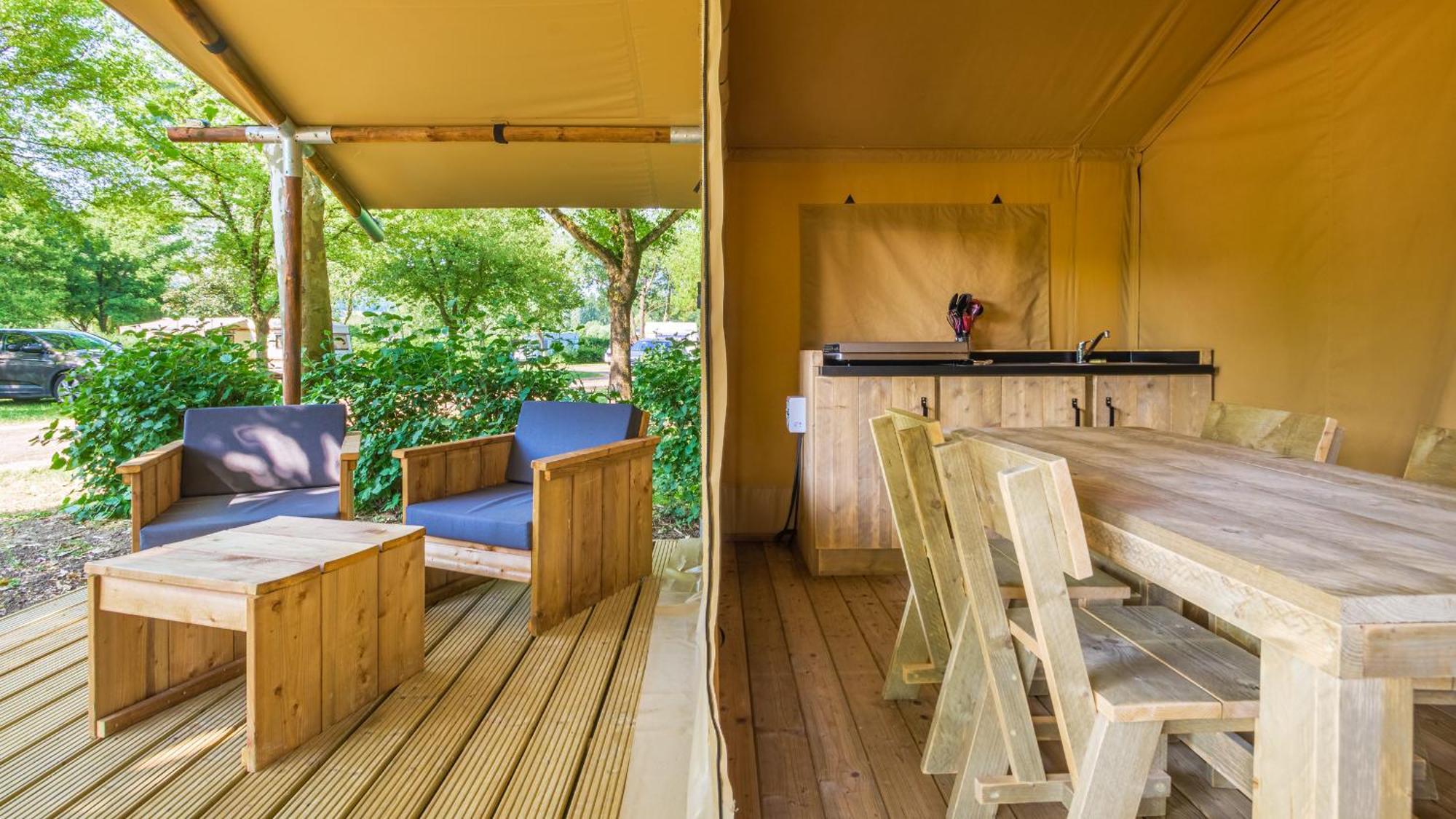 Camping Saint Michel Courtils Ngoại thất bức ảnh