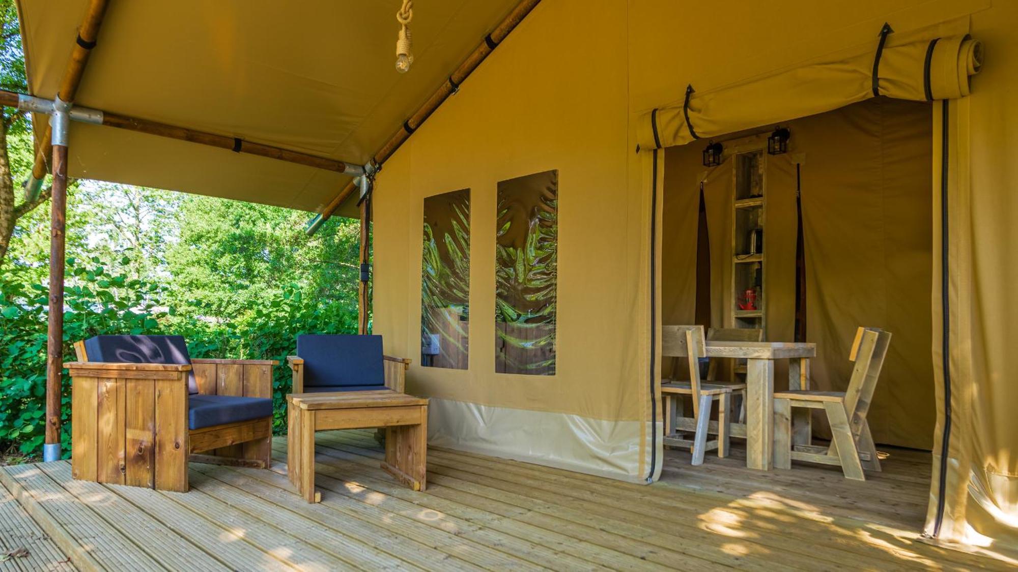 Camping Saint Michel Courtils Ngoại thất bức ảnh
