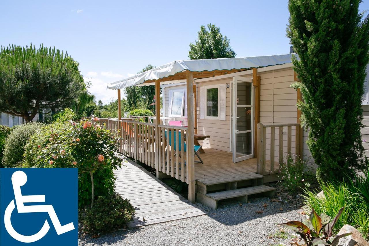 Camping Saint Michel Courtils Ngoại thất bức ảnh